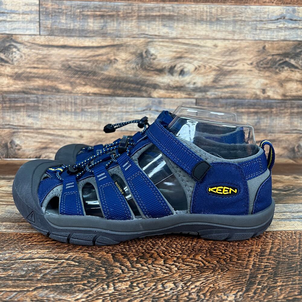 Keen Newport H2 Blue Water Sandals Women's 7 Outdoor Hiking Granola Girl Shoes